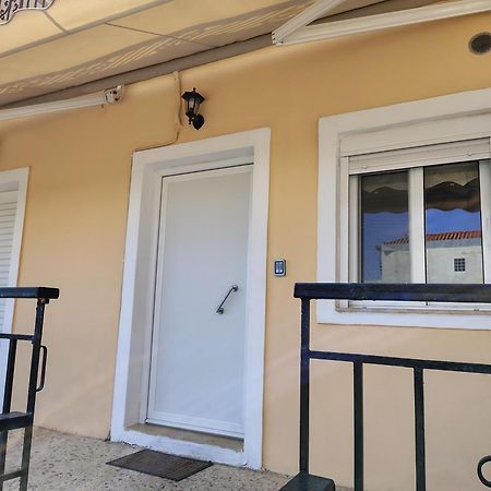 House To Mavrovouni Square Apartment Luaran gambar